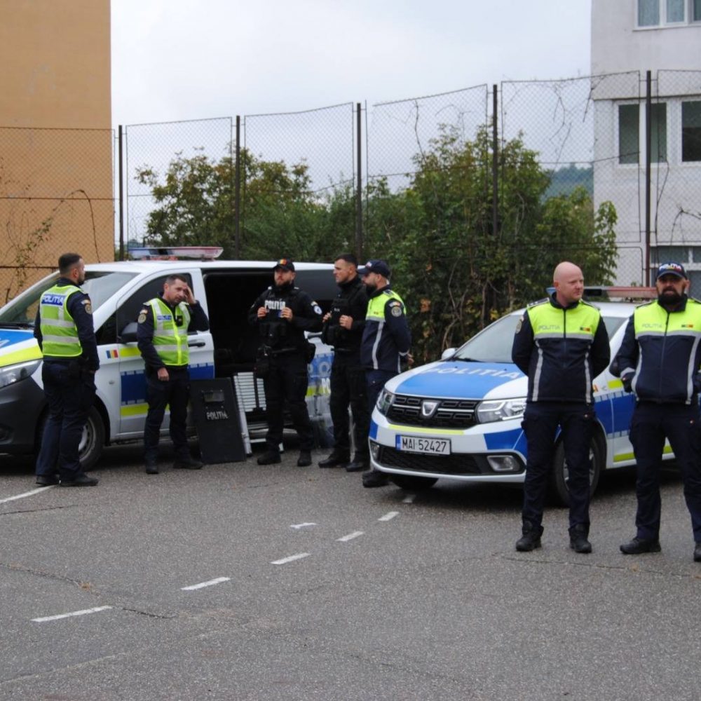 WhatsApp Image 2025-11-06 at 10.23.52 (1)