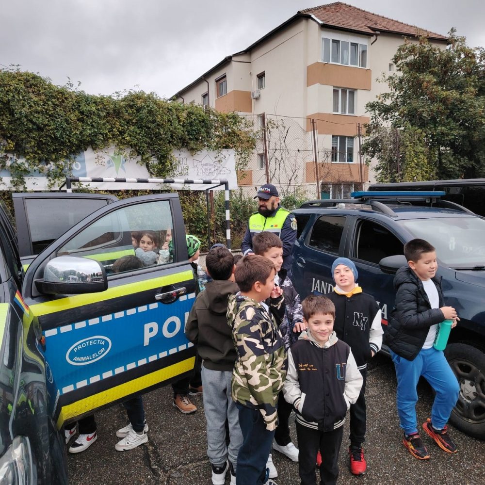 WhatsApp Image 2025-11-06 at 10.23.53 (1)