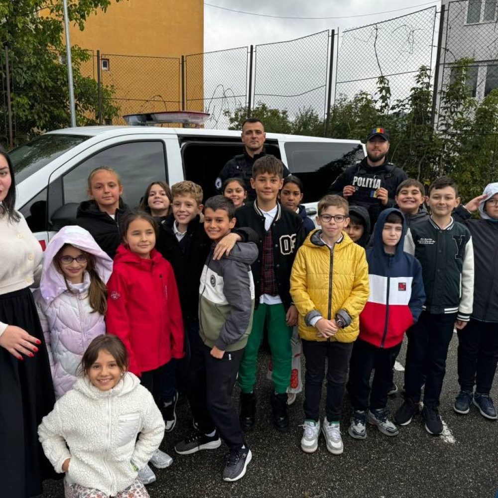 WhatsApp Image 2025-11-06 at 10.23.53 (4)