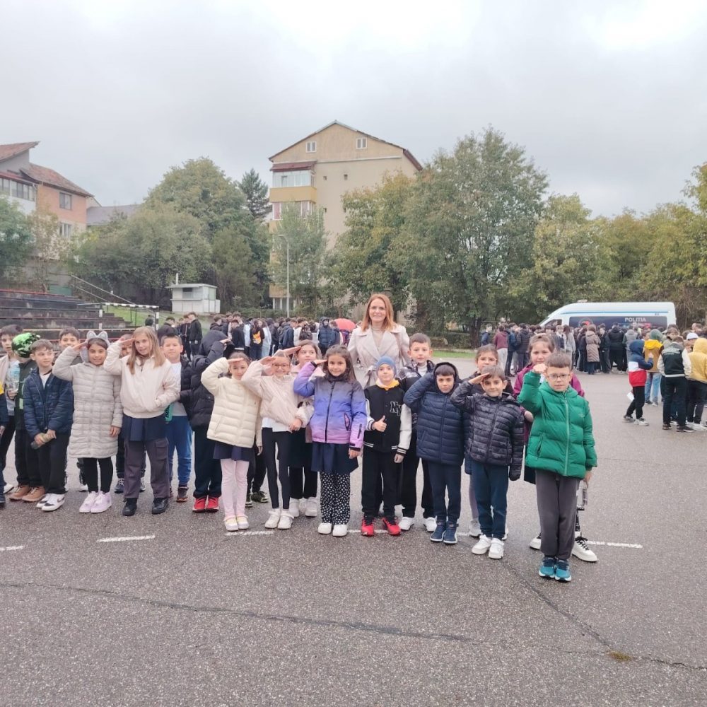 WhatsApp Image 2025-11-06 at 10.23.55 (1)